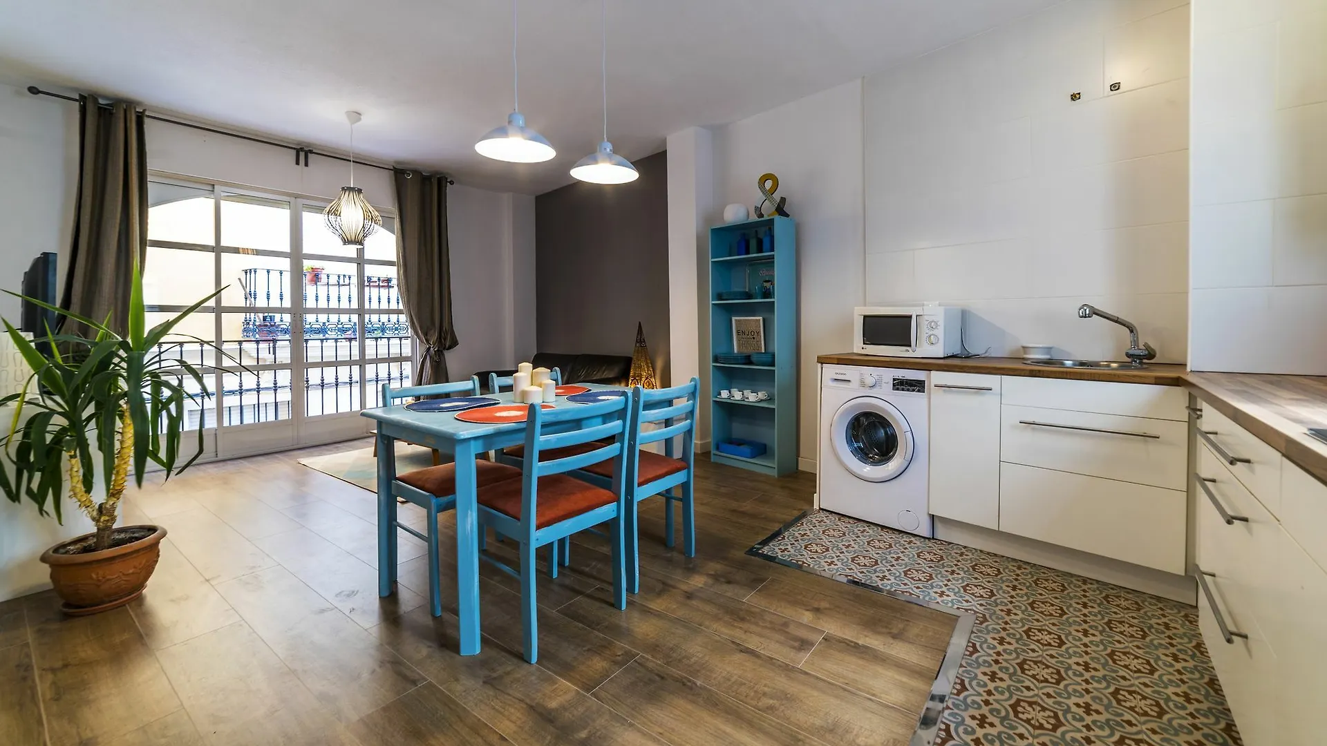 Charming 3 Bedrooms Historical Center Málaga